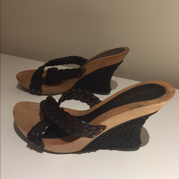 Sotto Sopra bohemian wooden wedges criss cross top - Picture 1 of 16